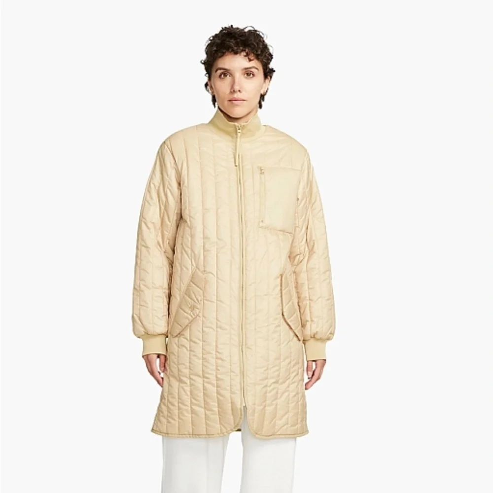 Nike Sportswear Women's Therma Fit Tech Pac Sz XS - Beige (DQ7745…